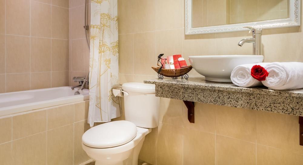 הו צ'י מין סיטי Saga Hotel מראה חיצוני תמונה